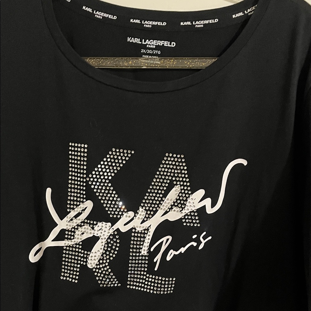 Karl Lagerfeld Black and White Signature Tee - Picture 3 of 4